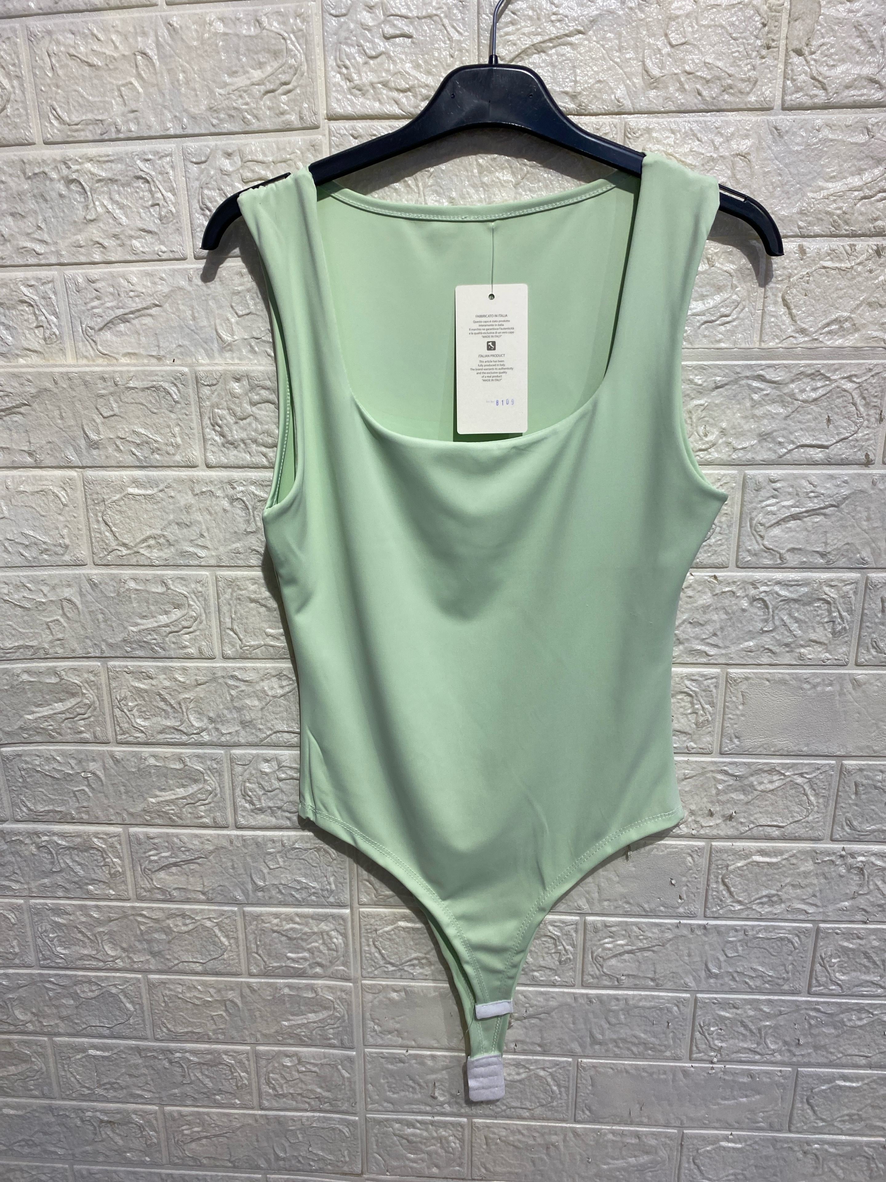 Body Zeynep (8109)