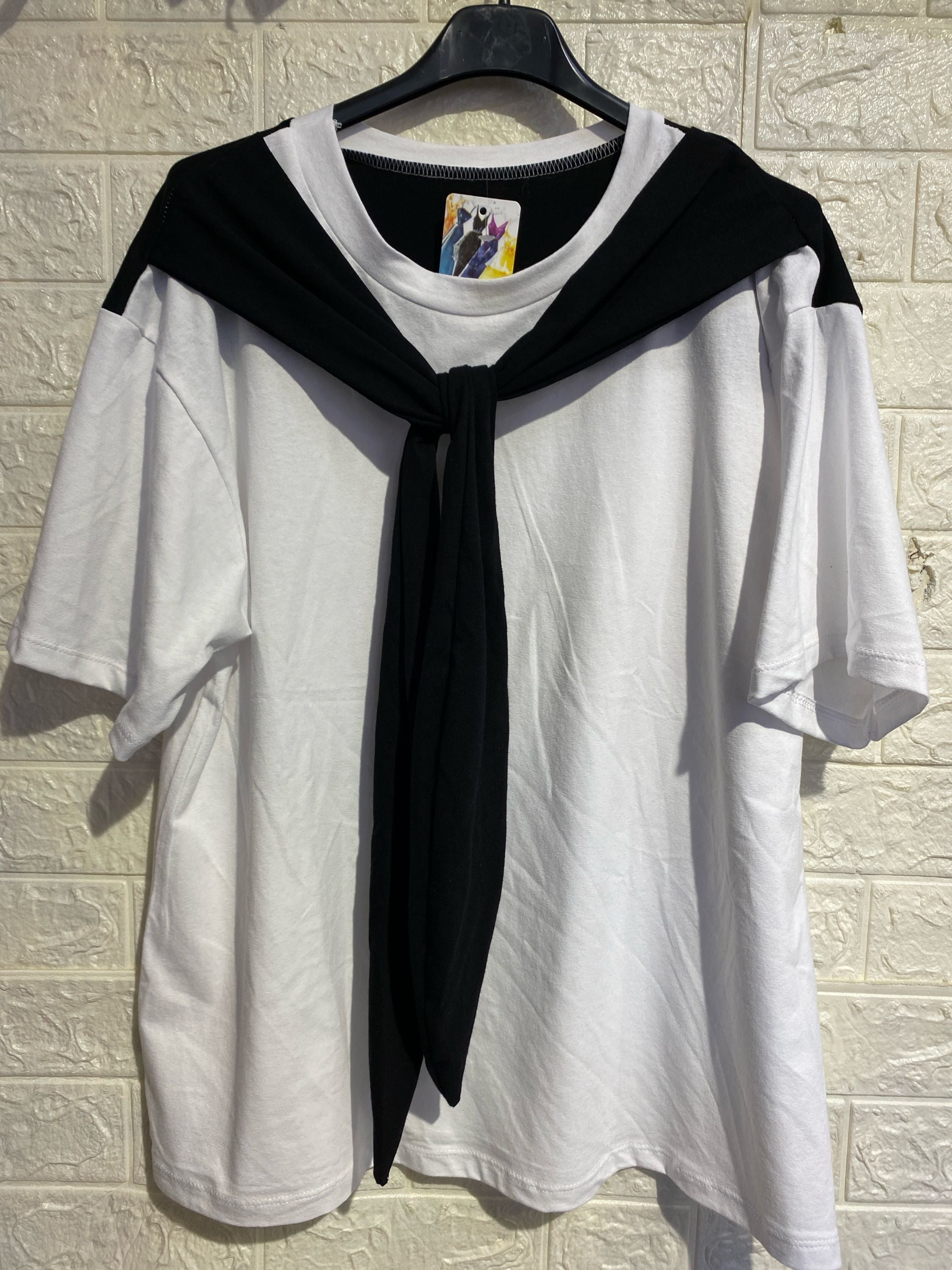 T-shirt "Double Style" con Foulard Integrato