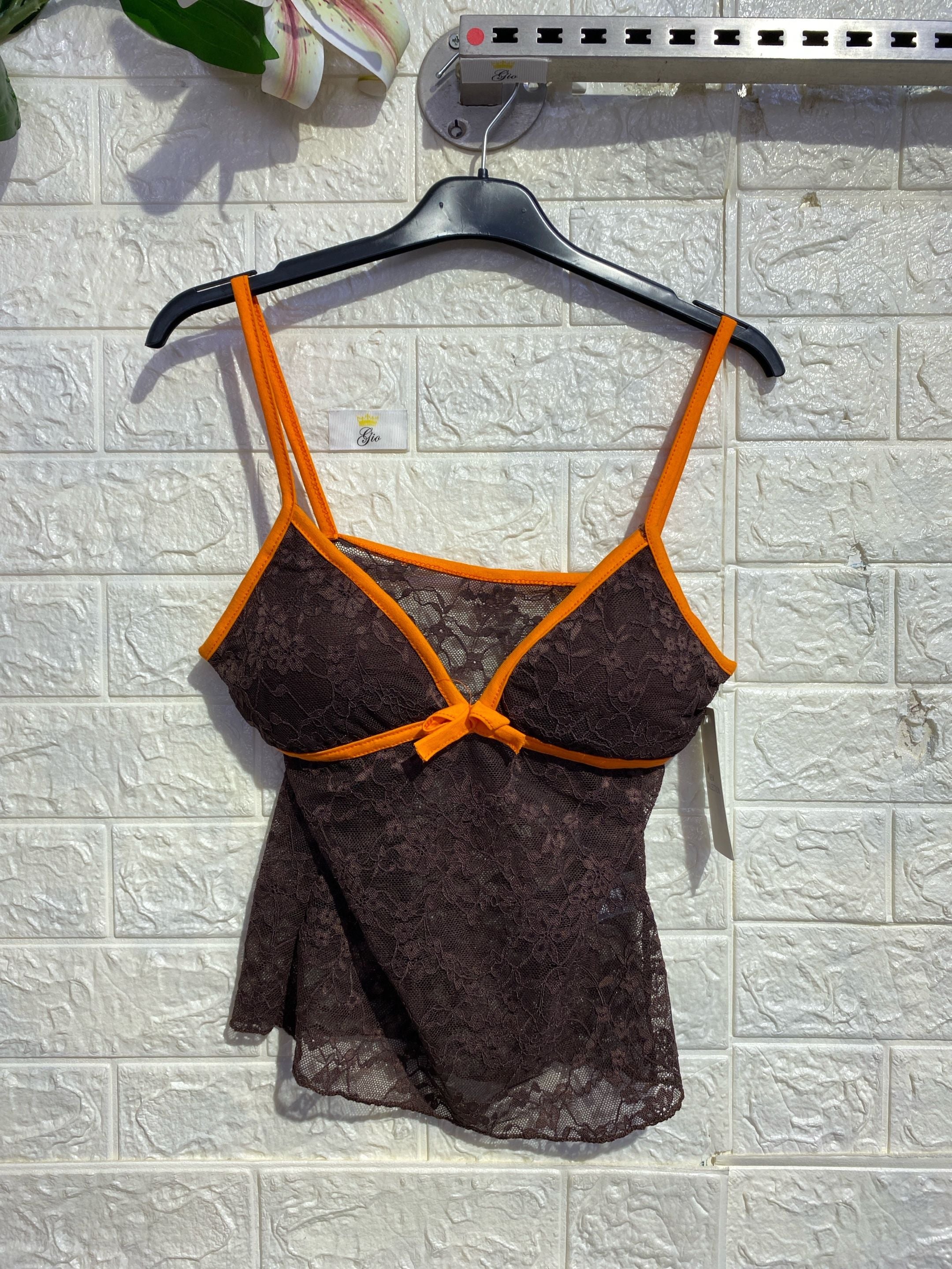 Top Crop in Pizzo Bralette Style