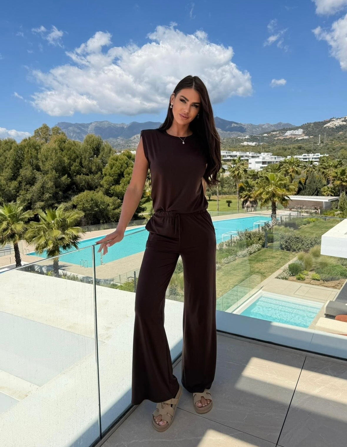 Completo Coordinated "Sunset Lounge" – Top con Spalline e Pantalone Wide Leg