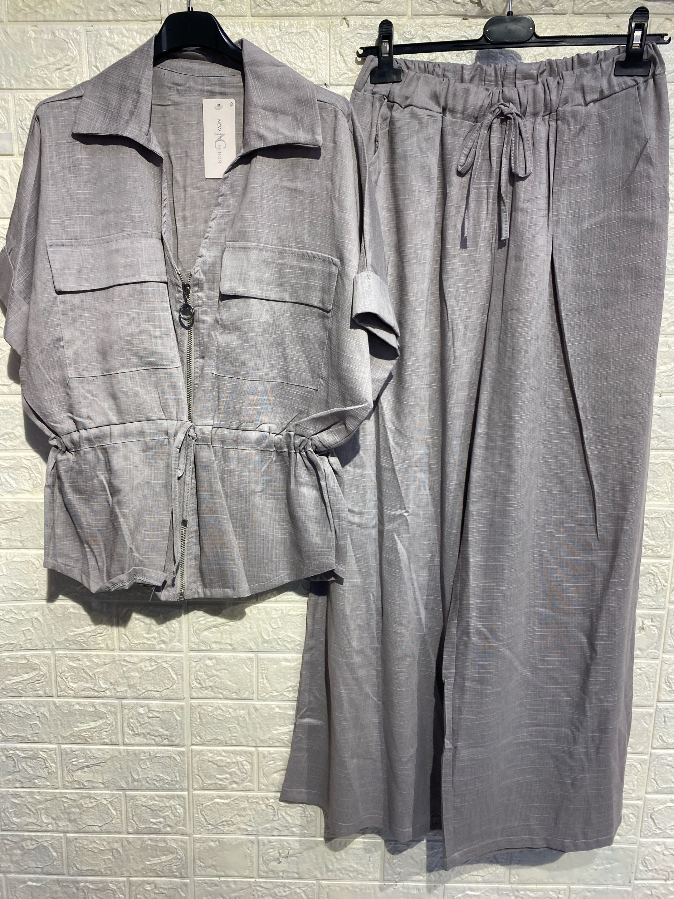 Coordinato "Urban Utility" Total Black – Camicia Zippata & Pantalone Wide Leg