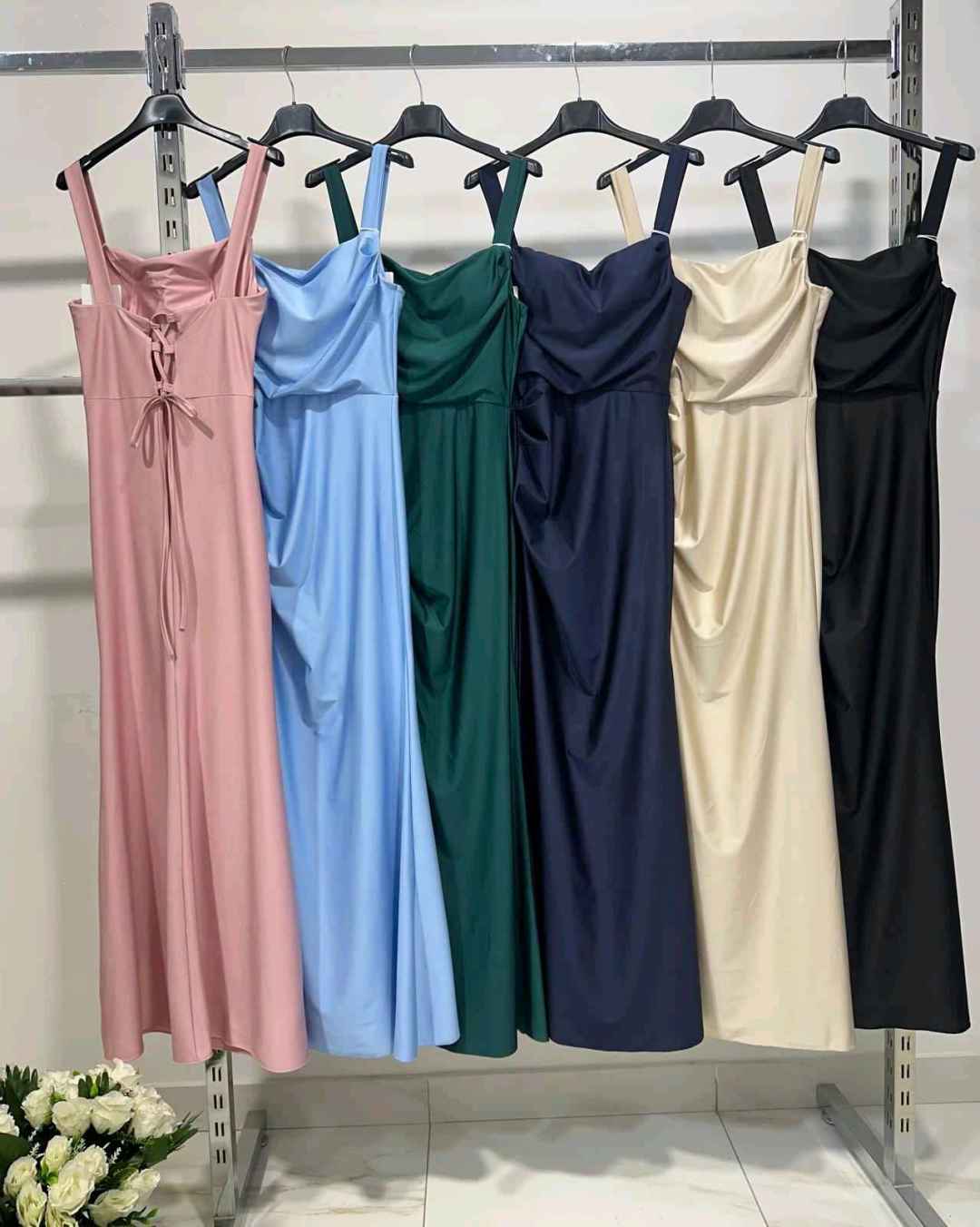 Abito da Sera in Raso "Emerald Glamour"