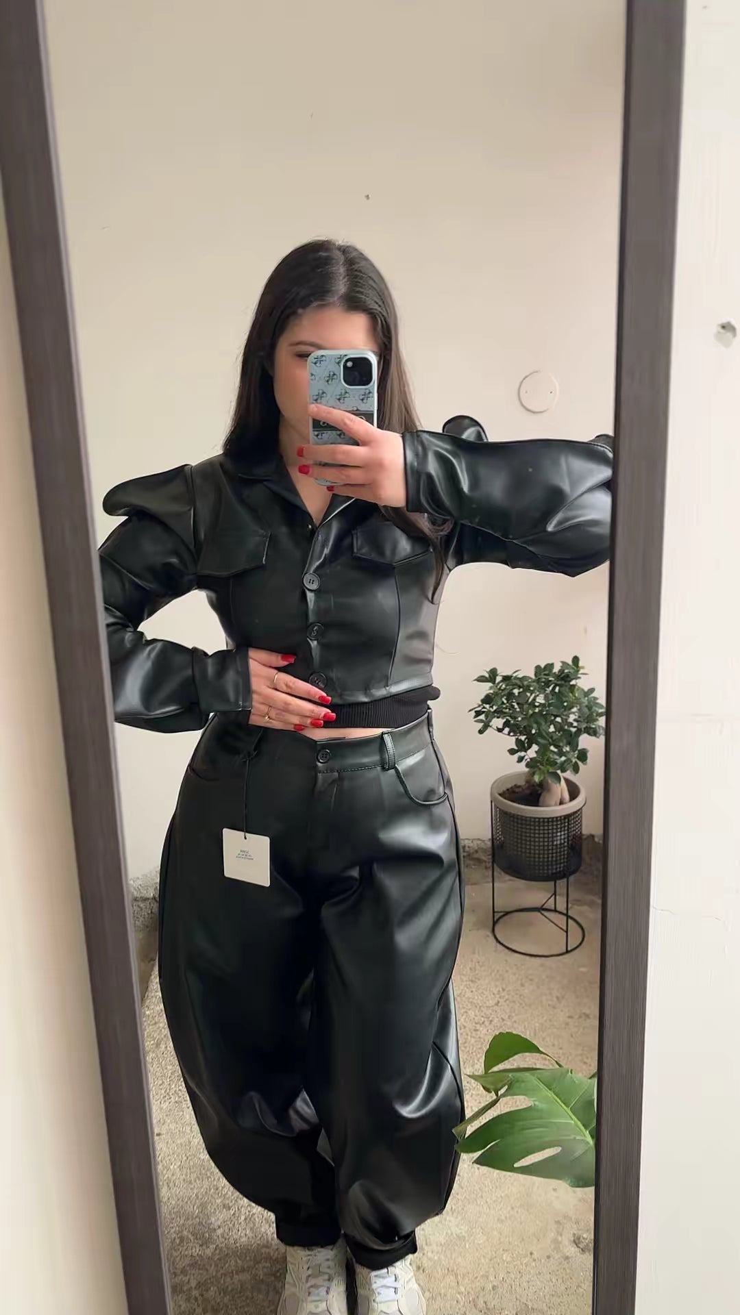 Completo in Faux Leather