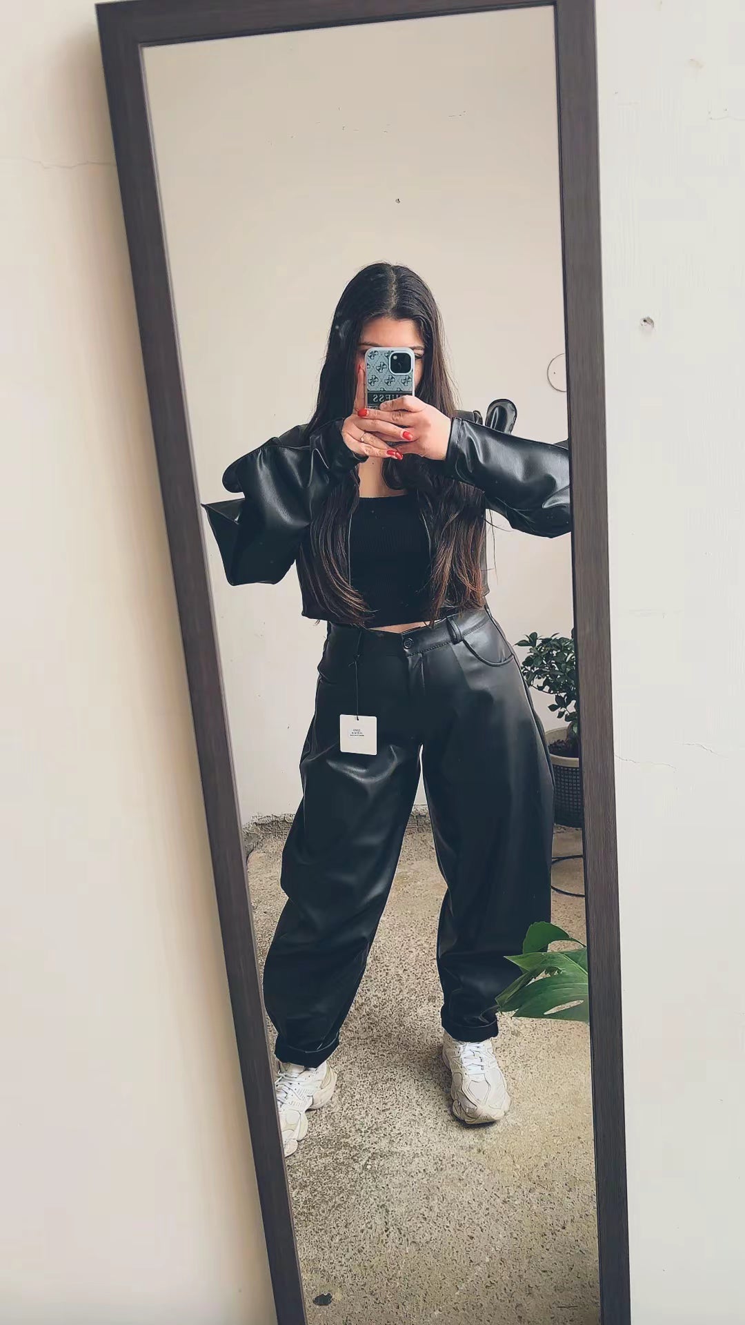 Completo in Faux Leather