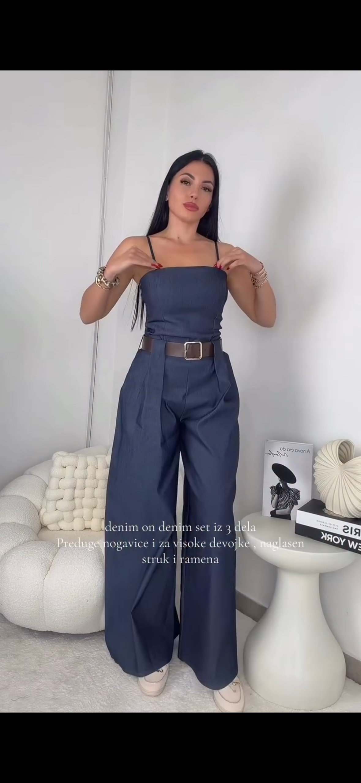 Set "Power Denim": Spalle Bold e Taglio Sartoriale