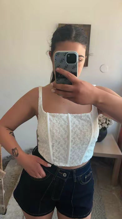 Top Bustino "Lace Romance" – Eleganza e Tendenza