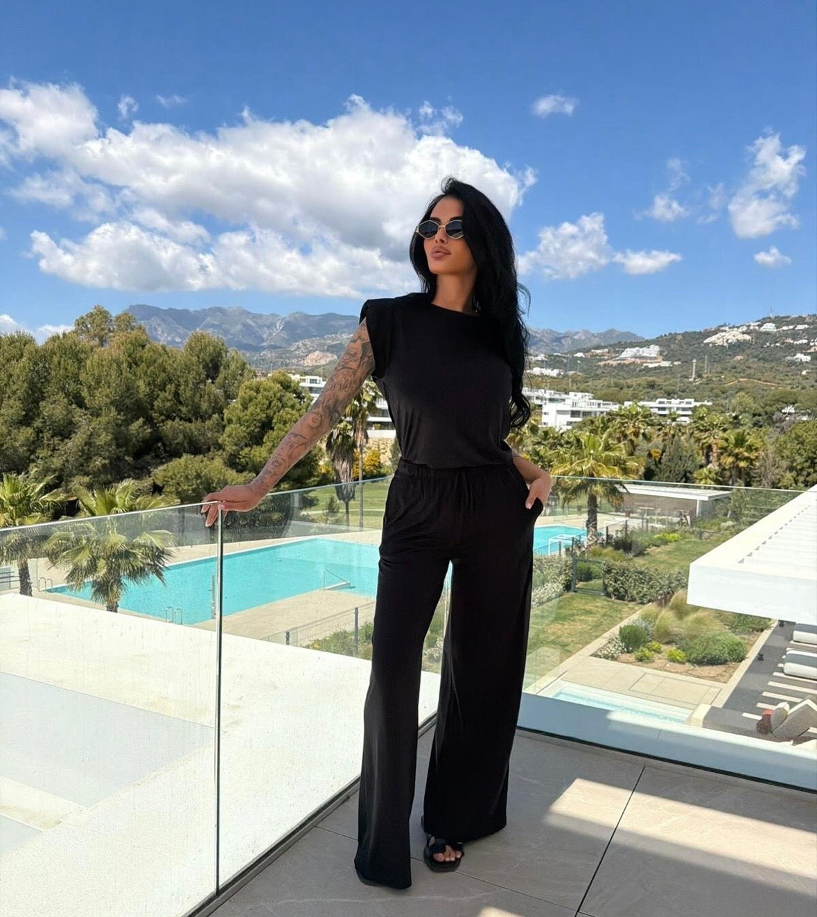Completo Coordinated "Sunset Lounge" – Top con Spalline e Pantalone Wide Leg