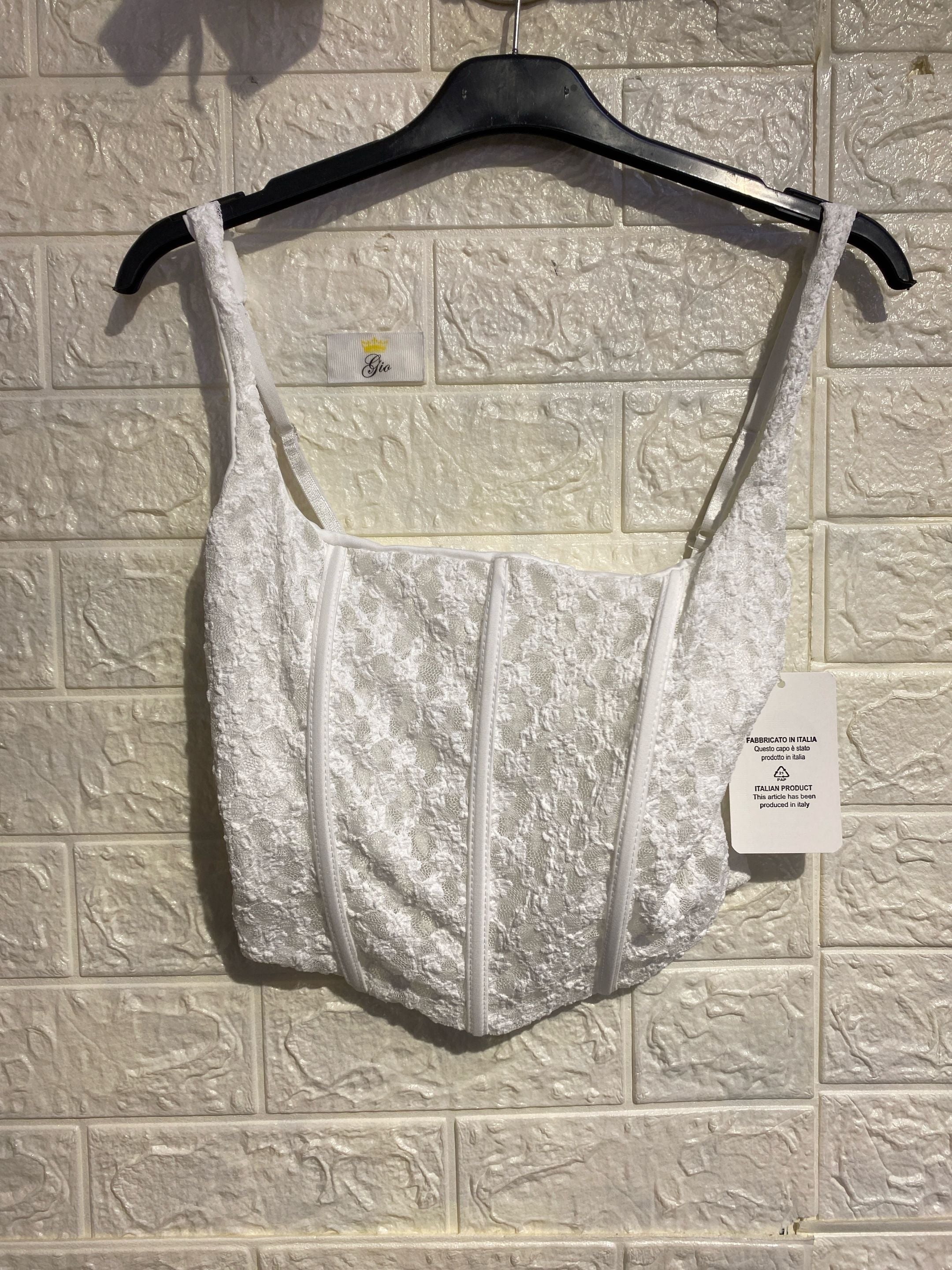 Top Bustino "Lace Romance" – Eleganza e Tendenza