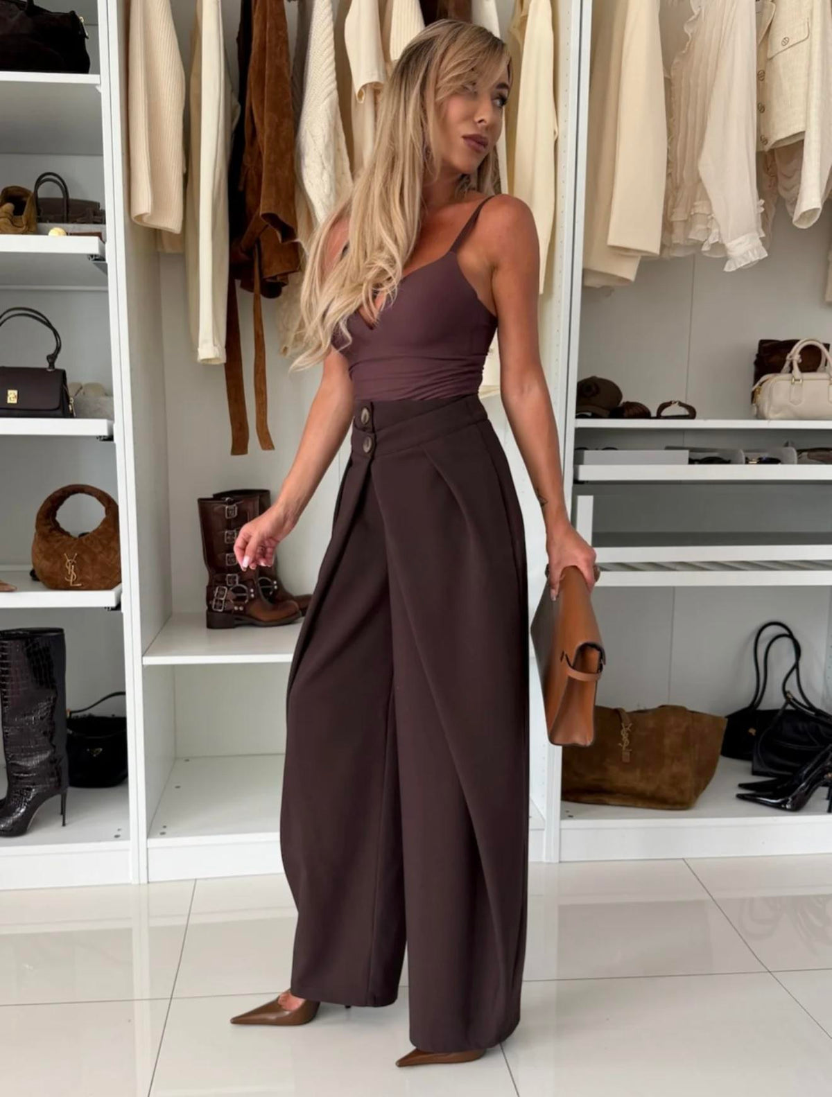 Pantalone “Fluid Elegance”